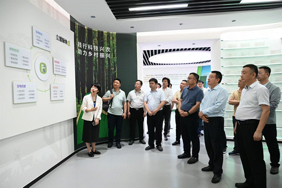 河南省駐廣辦舉行政企對(duì)接會(huì)<strong></p>
<p>農(nóng)業(yè)創(chuàng)新
</strong>，緊扣科技引領(lǐng)農(nóng)業(yè)創(chuàng)新升級(jí):農(nóng)業(yè)創(chuàng)新
